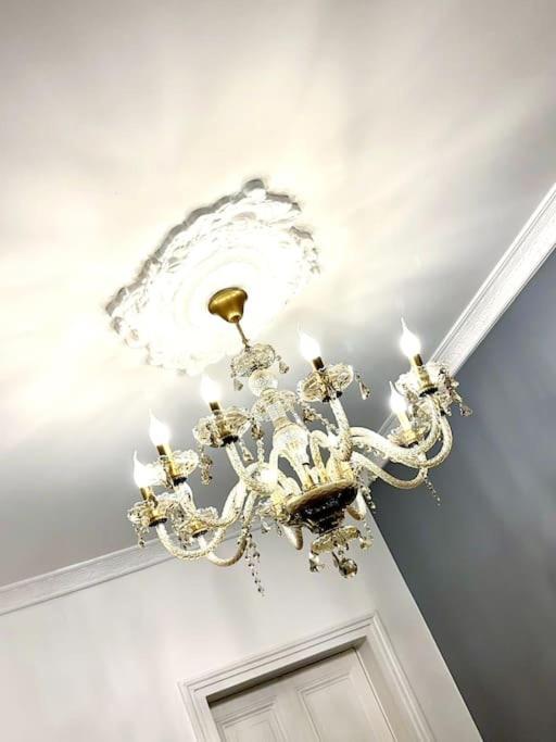 Appartamento Appt Renove Proche Montmartre Gare Du Nord Et Est Parigi Esterno foto