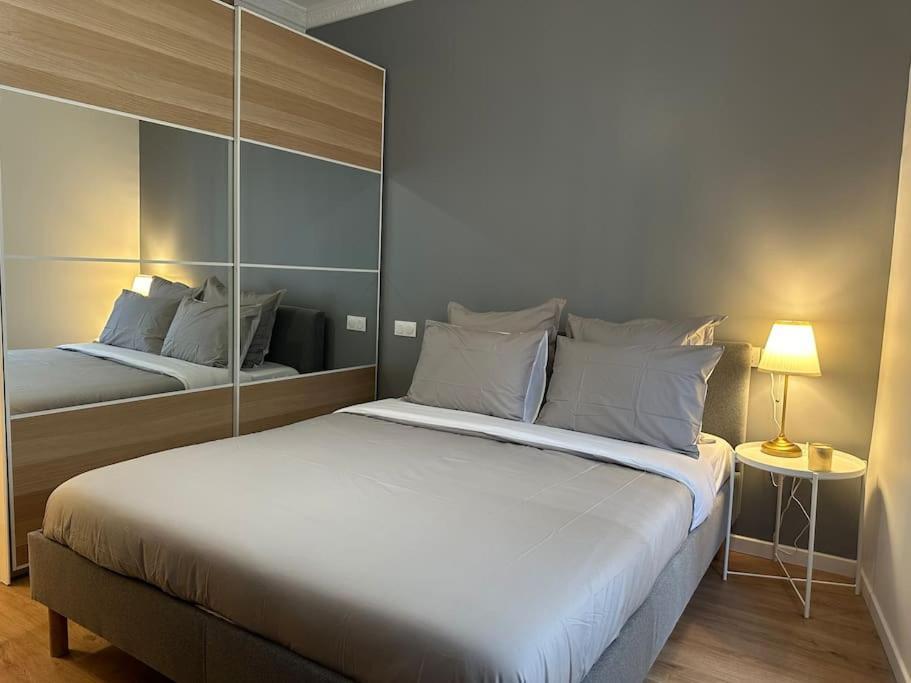 Appartamento Appt Renove Proche Montmartre Gare Du Nord Et Est Parigi Esterno foto